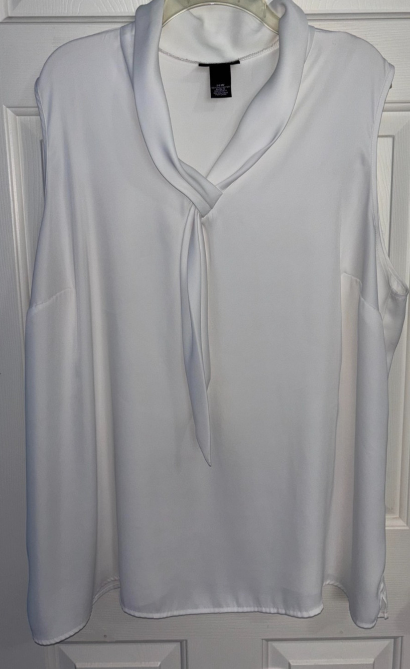 Maggie Barnes White Blouse Womens 26W Twist Neck Sleeveless Career Office Plus
